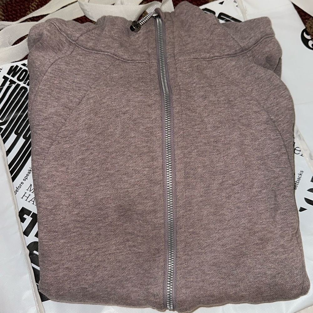 Lululemon pink/grey scuba